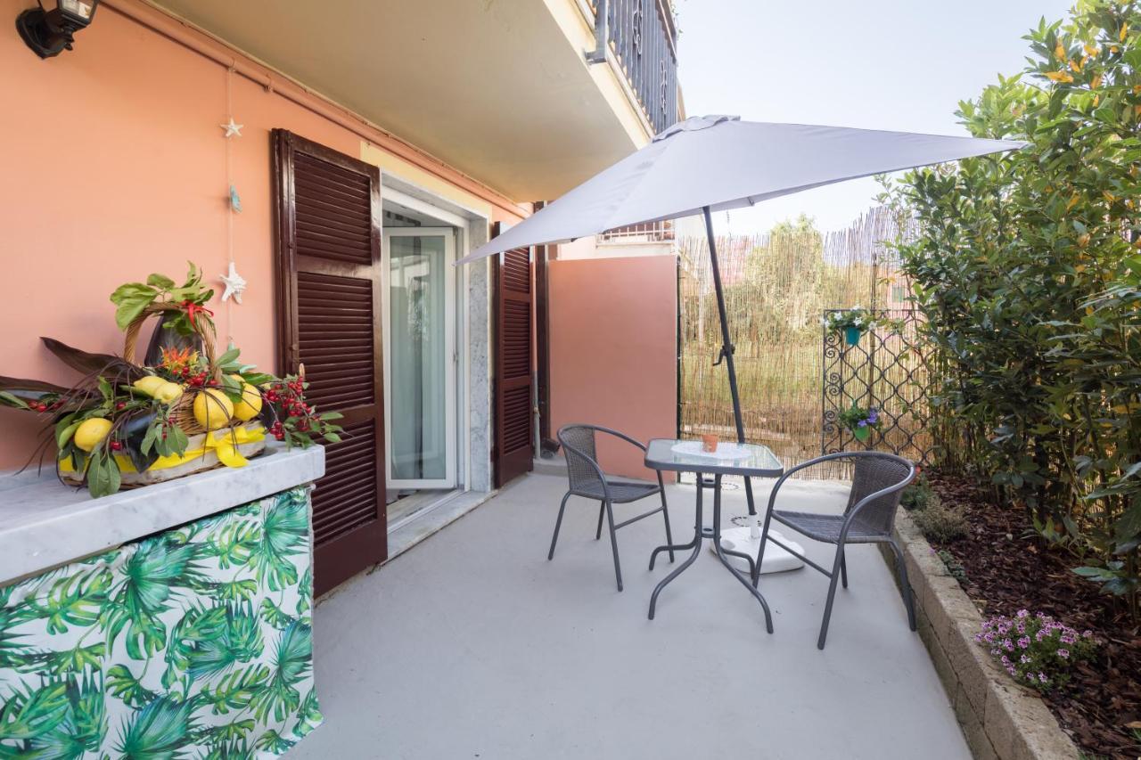 La Crociata Bed & Breakfast ซาร์ซานา ภายนอก รูปภาพ